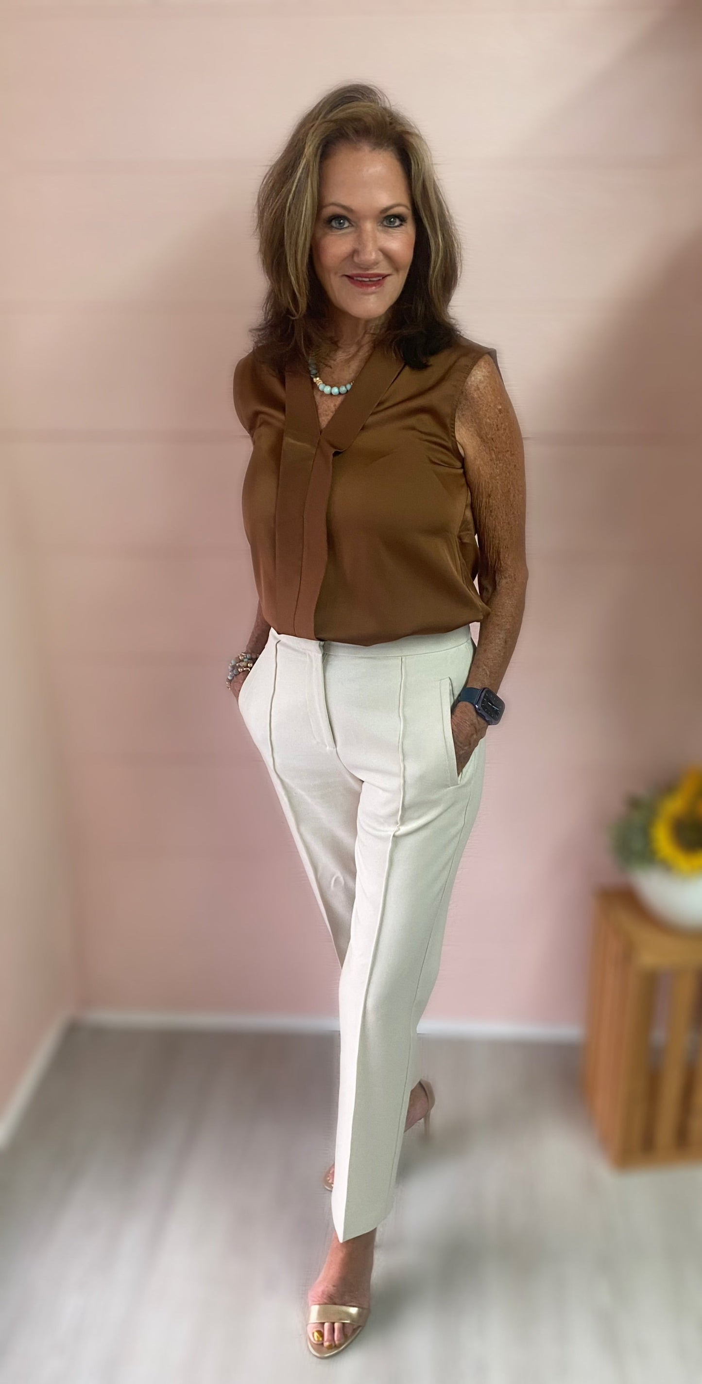 Satin Collared Sleeveless Blouse