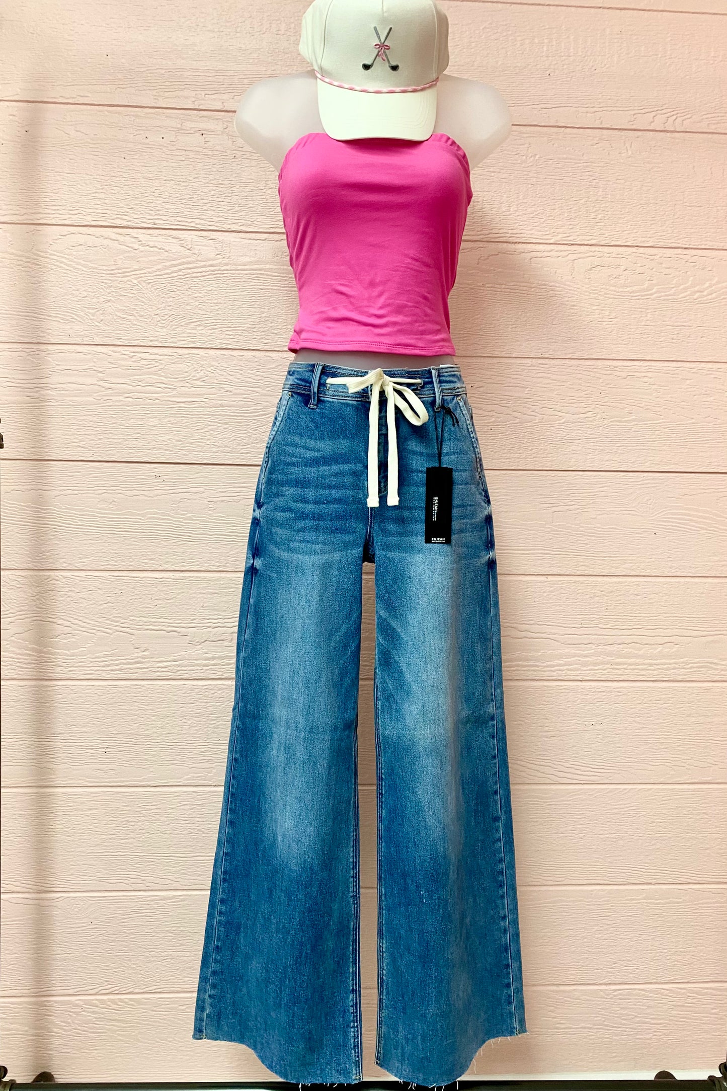 Wide Cut Shoestring Waist Jeans