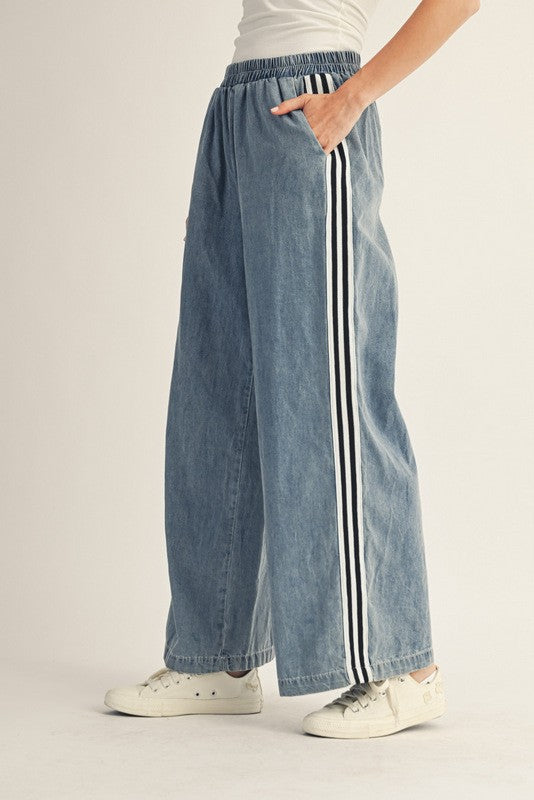 Side Band Accent Denim Pants