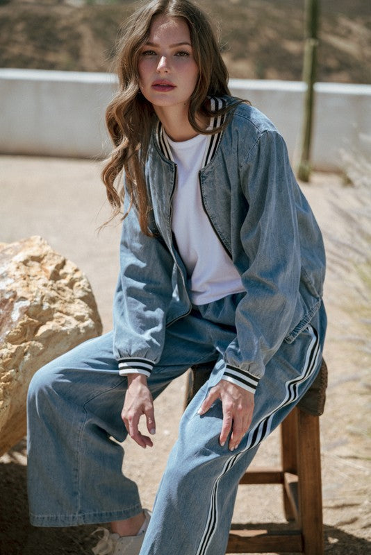 Side Band Accent Denim Pants