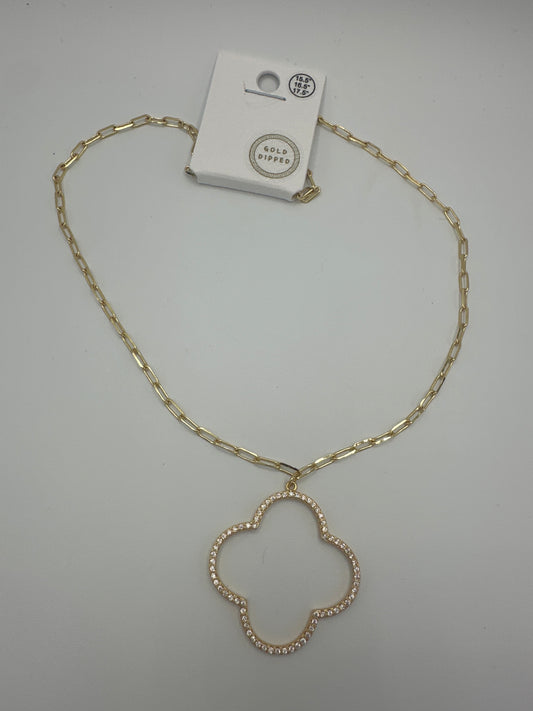 Big Clover Pendant Paper Clip Chain Necklace