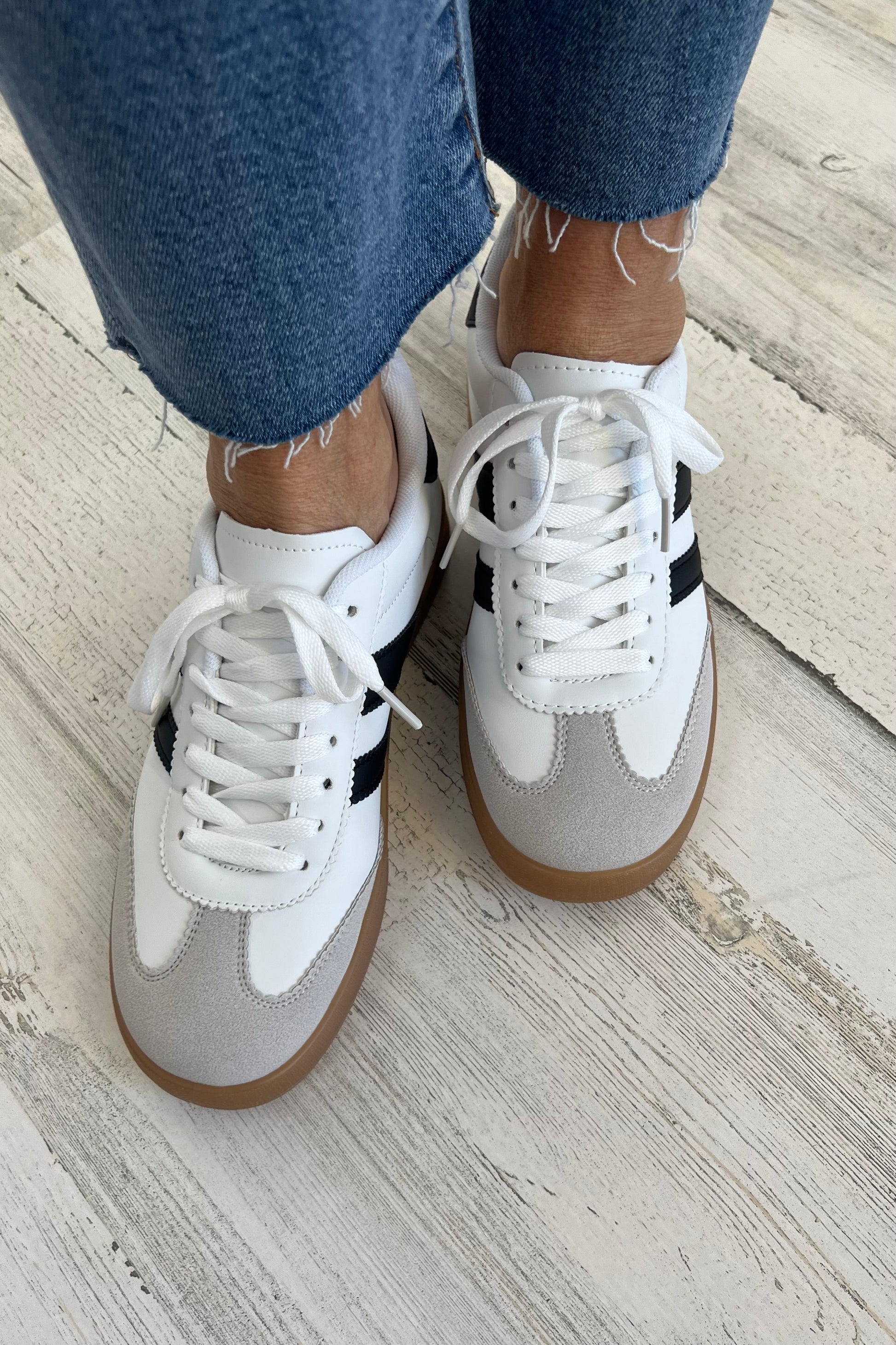 Two-Tone Samba Sneakers – Chocolate Shoe Boutique