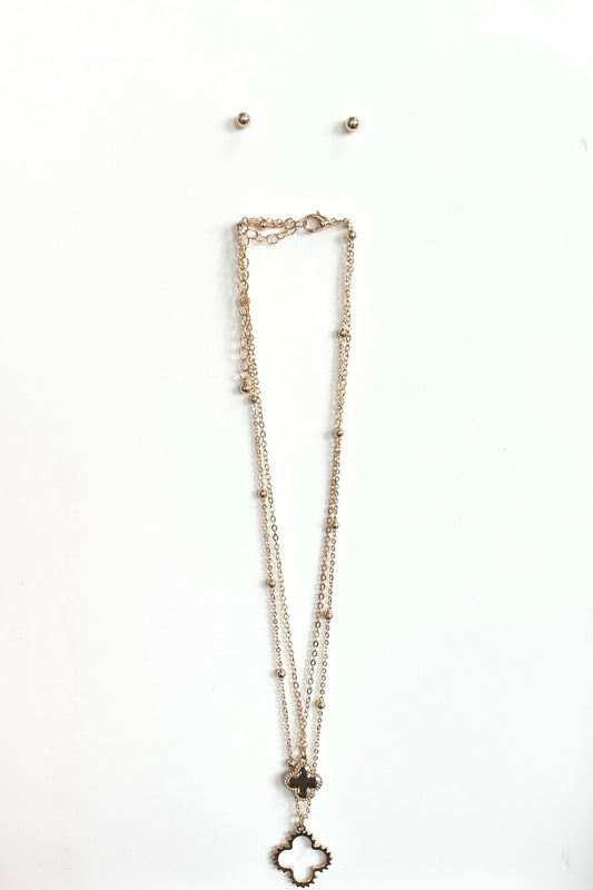 Clove Pendant Layered Necklace With Earrings