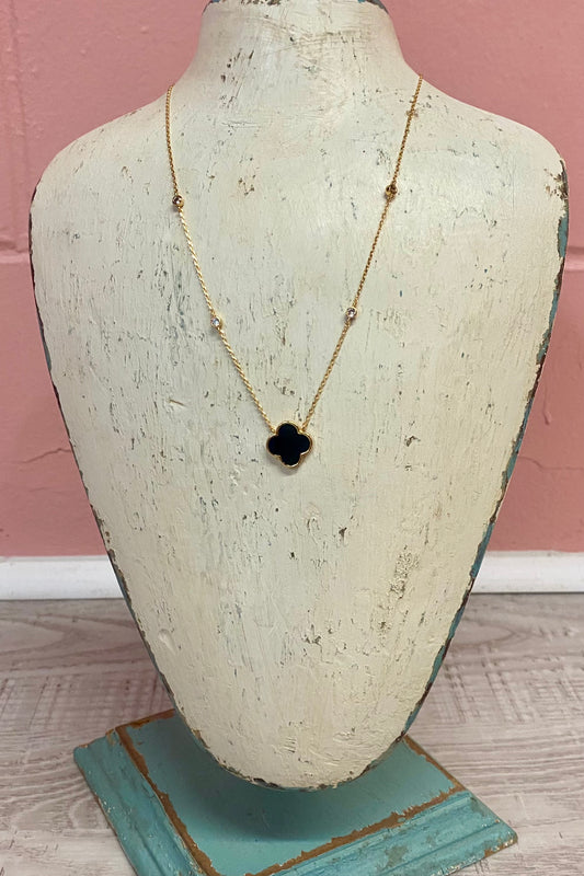 Clover Pendant Necklace