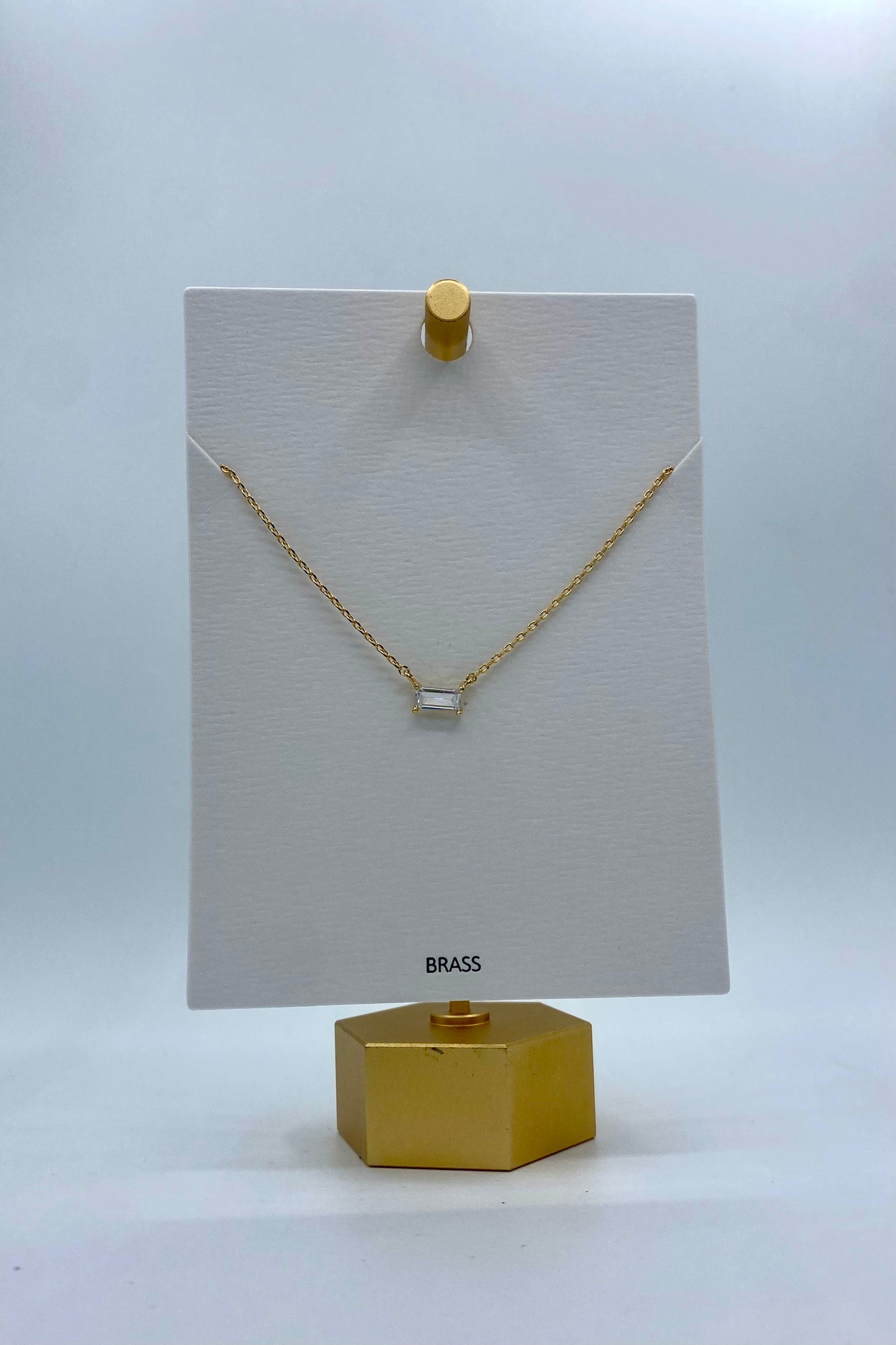 Simple Pendant Necklace