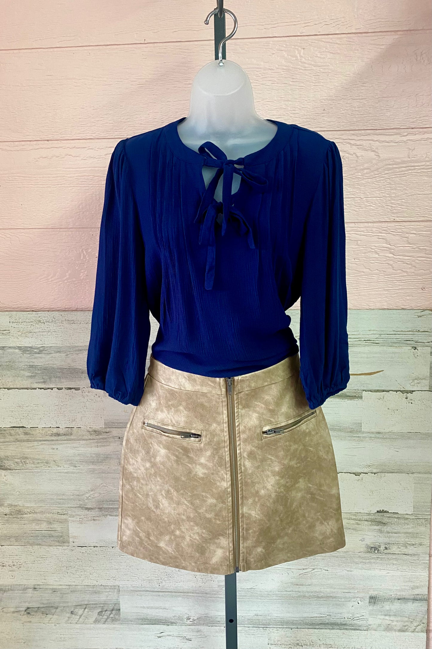 Front Tie Pleated Top