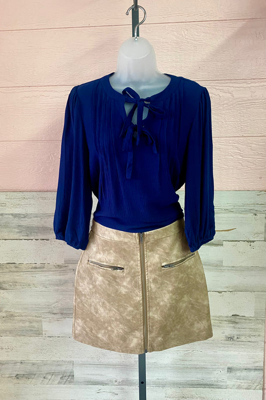 Front Tie Pleated Top