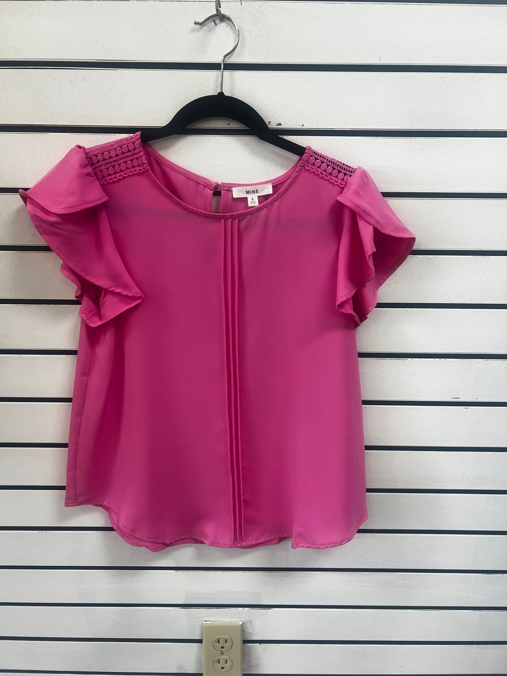 Pink Lace Trim Short Tulip Sleeve Pintuck Blouse