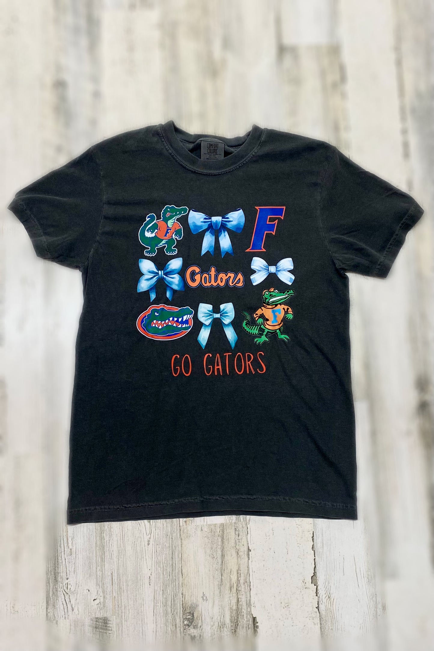 Florida Gators & Bows Graphic Tee