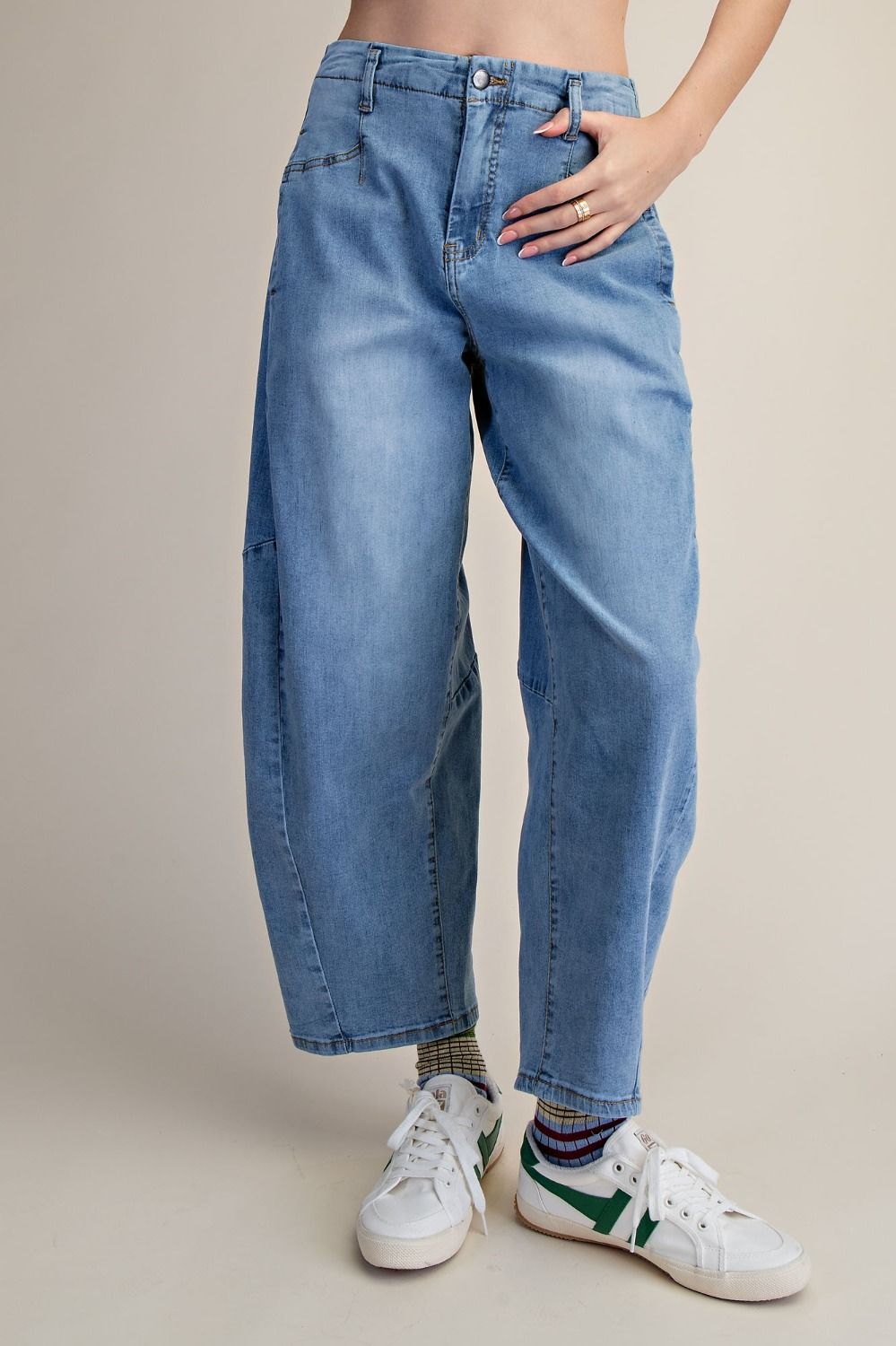 Washed Denim Barrel Jeans